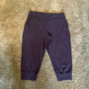 Lululemon align black capri joggers size 16